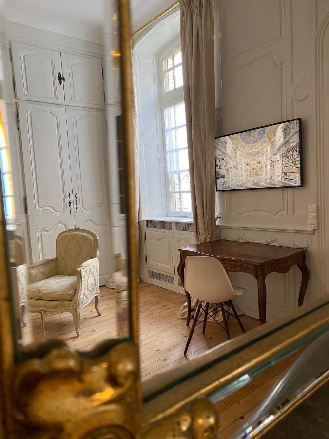 L'Appartement By Merveilles De Marie Lons-le-Saunier Kültér fotó